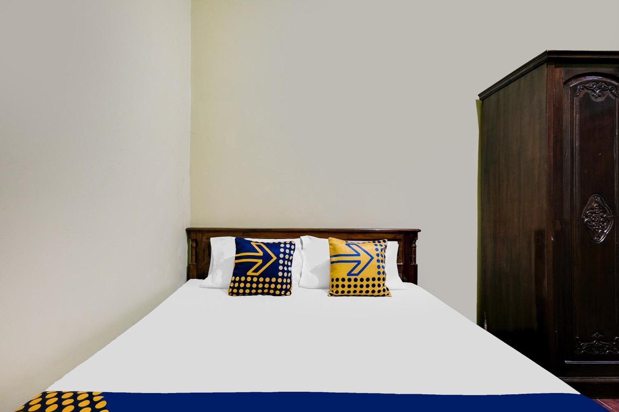 Spot On 92068 Pudja Kesuma Homestay Syariah Yogyakarta Pedes エクステリア 写真